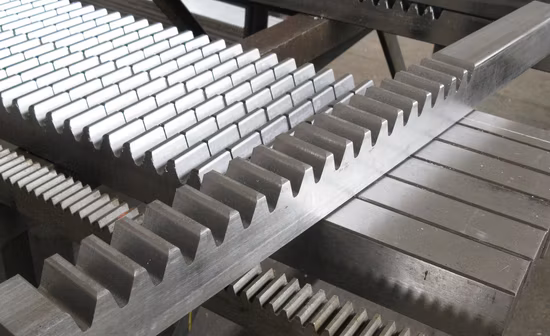 Puissant crémaillère de porte coulissante en acier CNC crémaillère et ensemble M0.5 M1 M1.5 M2 M3 M4 M5 M6 M7 M8 crémaillère à pignon